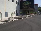 fioriere_rotonde_negozio-icem